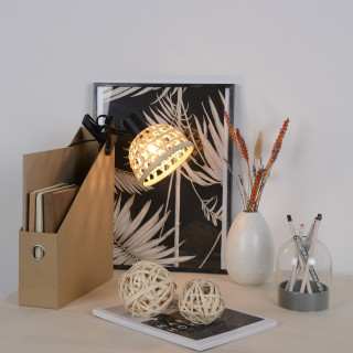 Foco con pinza de metal natural corep kami h15cm.