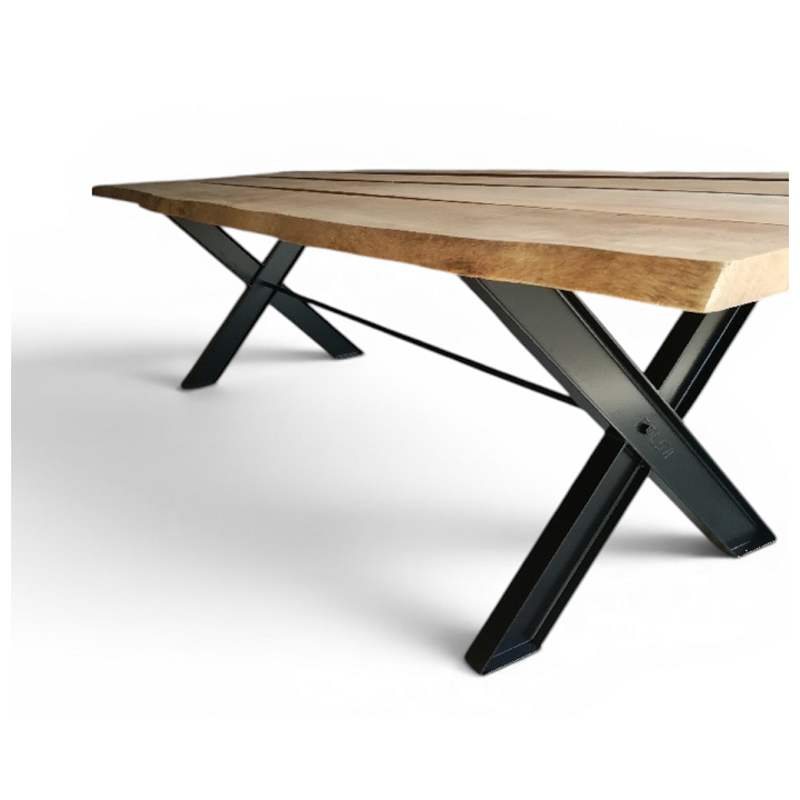 Pieds de table en forme de X - Maison du fer